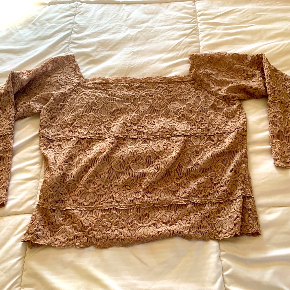 HANKY PANKY Lace shirt woman’s size Large/medium 3/4 sleeve stretchy